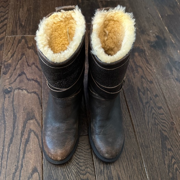 Ross & Snow Emilina Weatherproof Shearling lined Bomber Moto Boot Brown - Picture 2 of 13